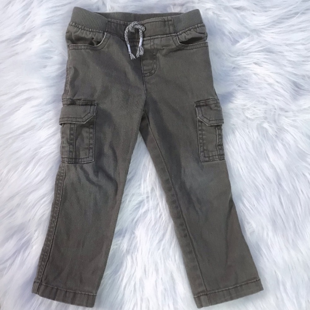 Toddler Boy Gray Straight Cargo Pants | 2T